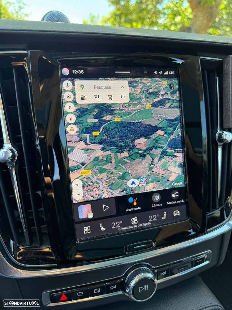 Volvo V90 Cross Country 2.0 B4 Plus AWD - 19