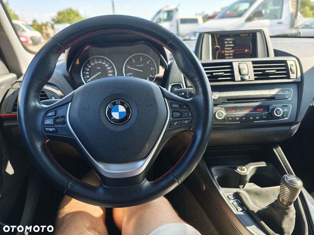 BMW Seria 1 - 15