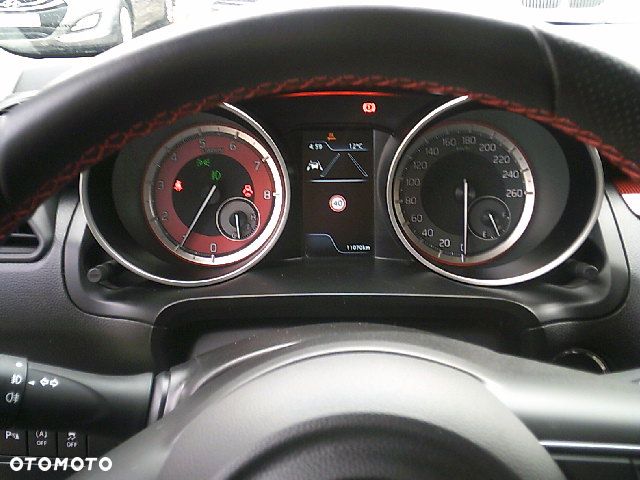 Suzuki Swift Sport 1.4 Boosterjet Hybrid - 10