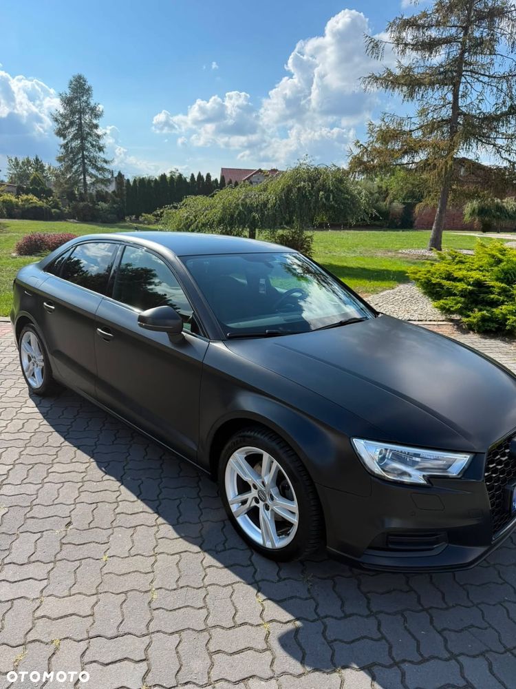 Audi A3 Limousine 35 TFSI S tronic - 1