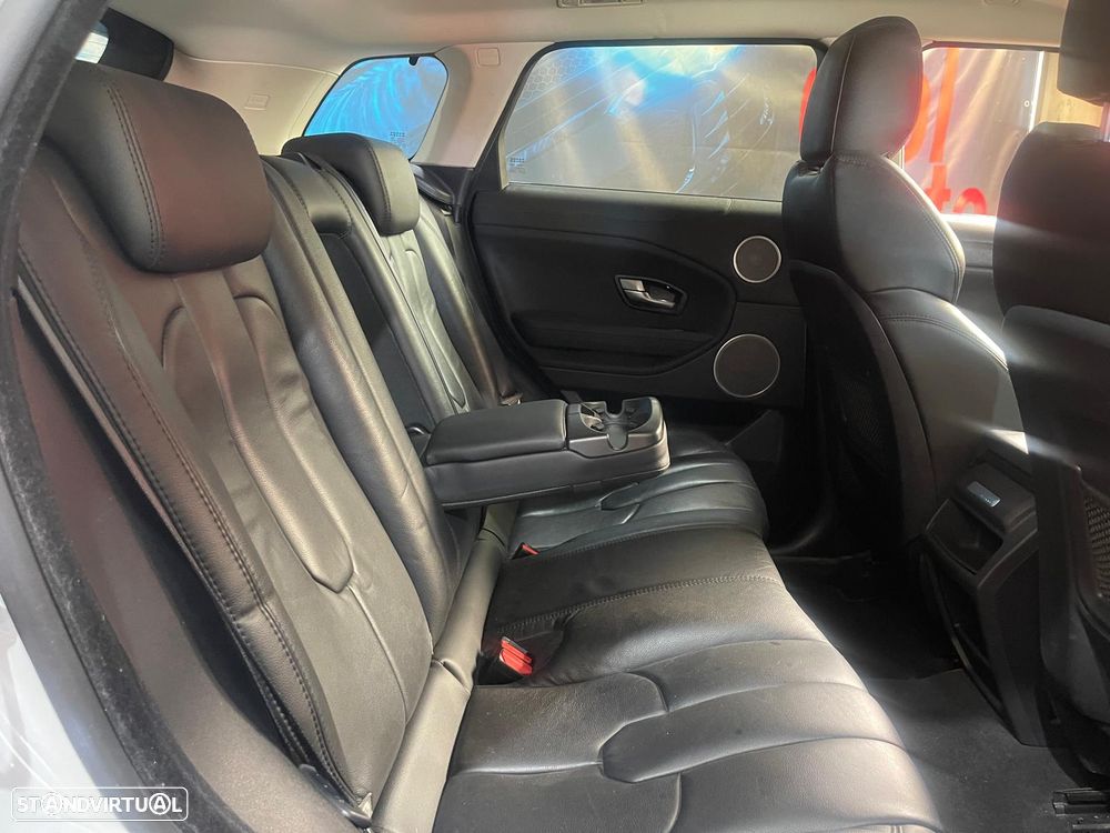 Land Rover Range Rover Evoque 2.0 eD4 SE Dynamic - 35