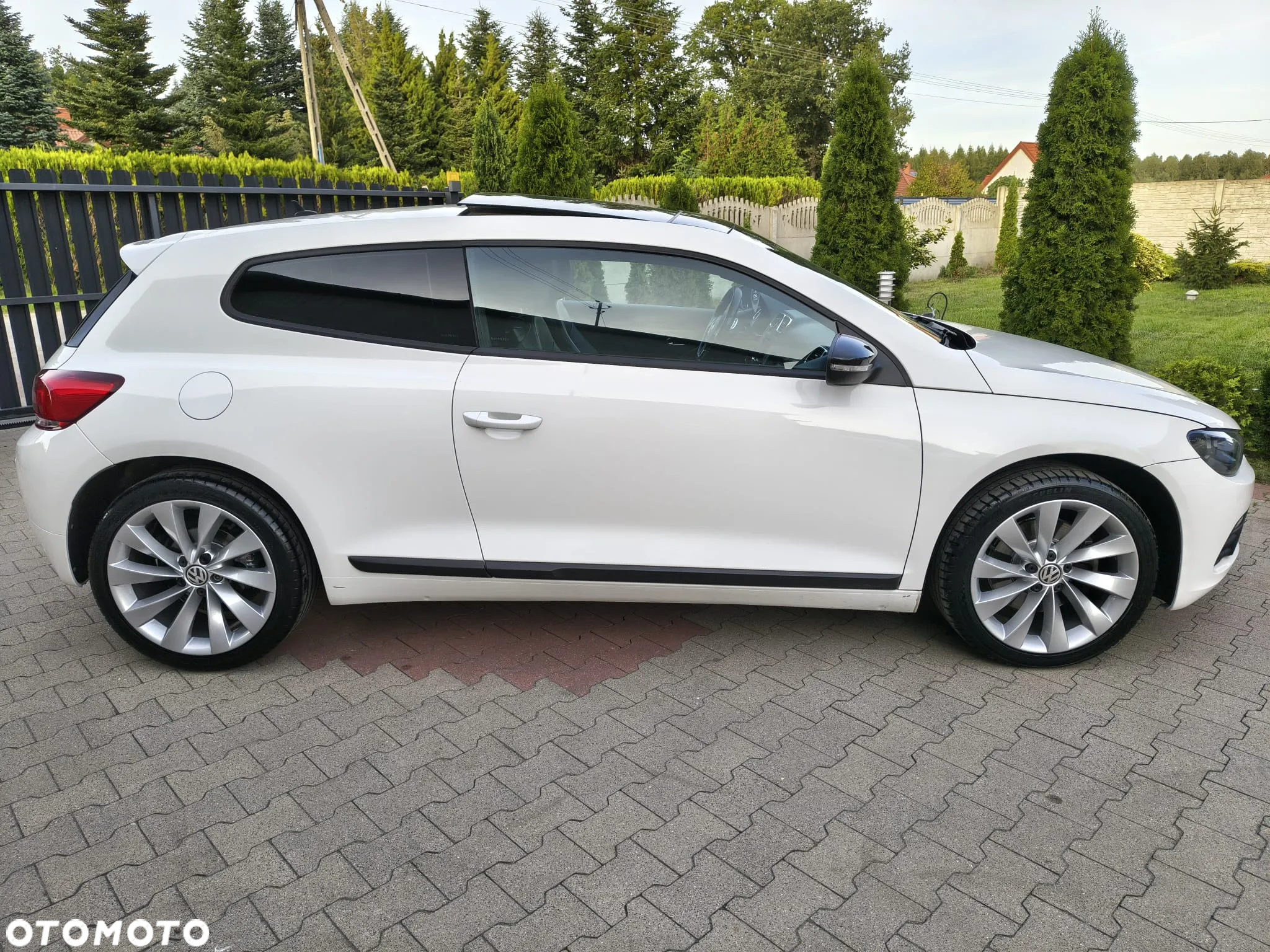 Volkswagen Scirocco 2.0 TDI DSG - 5