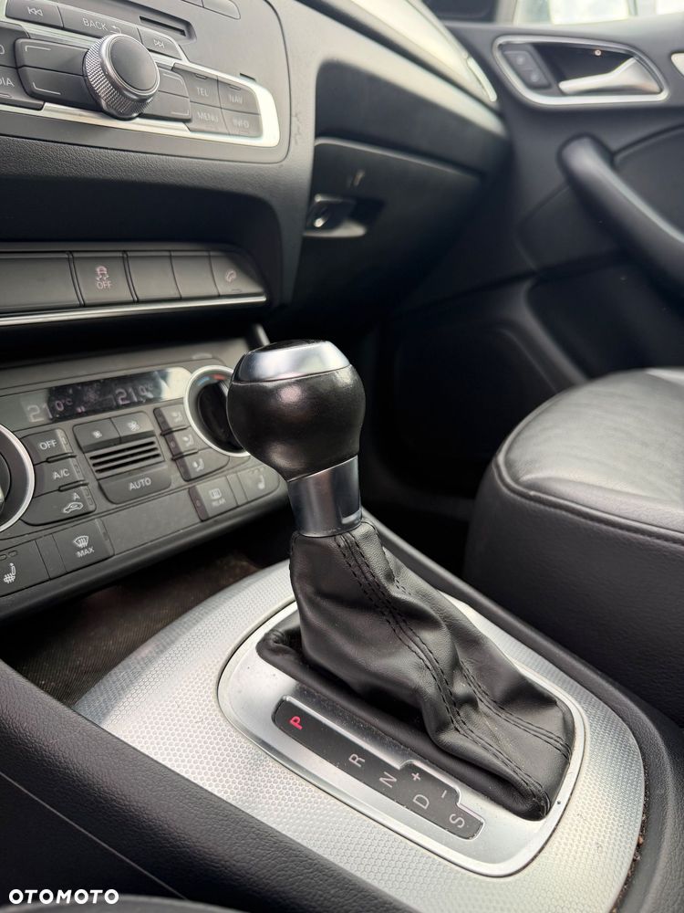 Audi Q3 2.0 TFSI Quattro S tronic design - 17