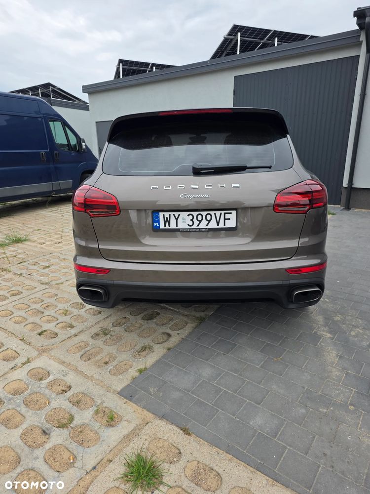 Porsche Cayenne Diesel Platinum Edition - 10