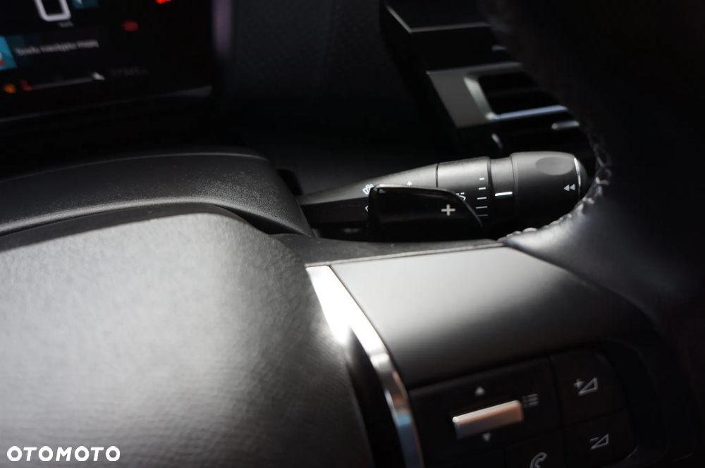 Citroën C4 BlueHDi 130 Stop&Start EAT8 SHINE - 21