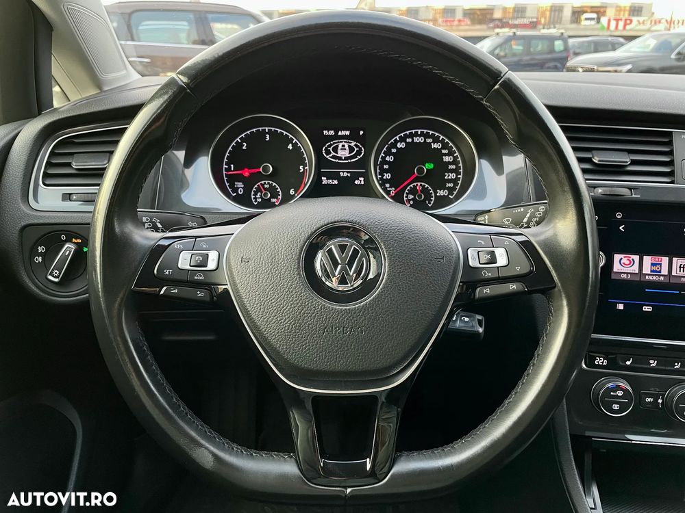 Volkswagen Golf 1.6 TDI (BlueMotion Technology) DSG Comfortline - 12