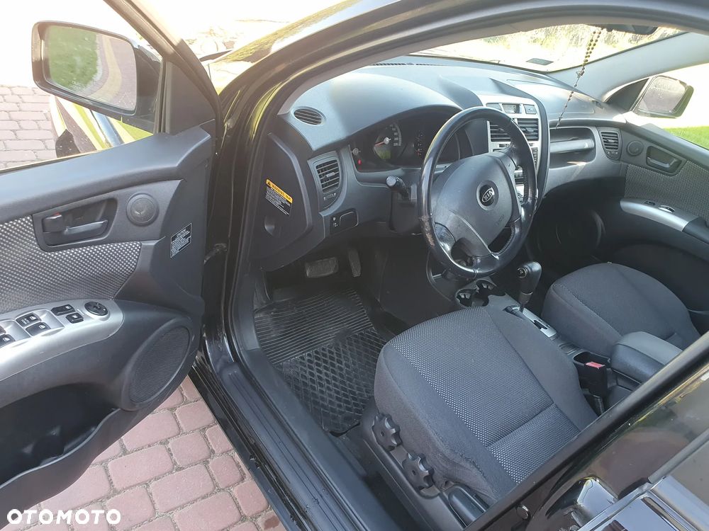 Kia Sportage 2.0 d Tour 2WD - 8