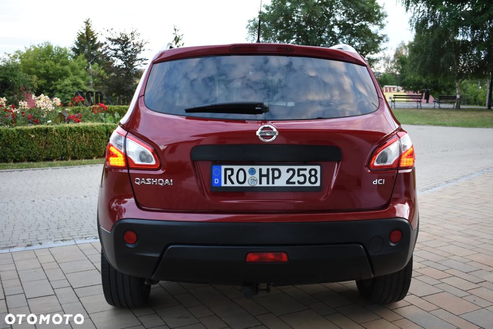 Nissan Qashqai 2.0 dCi DPF I-Way - 12