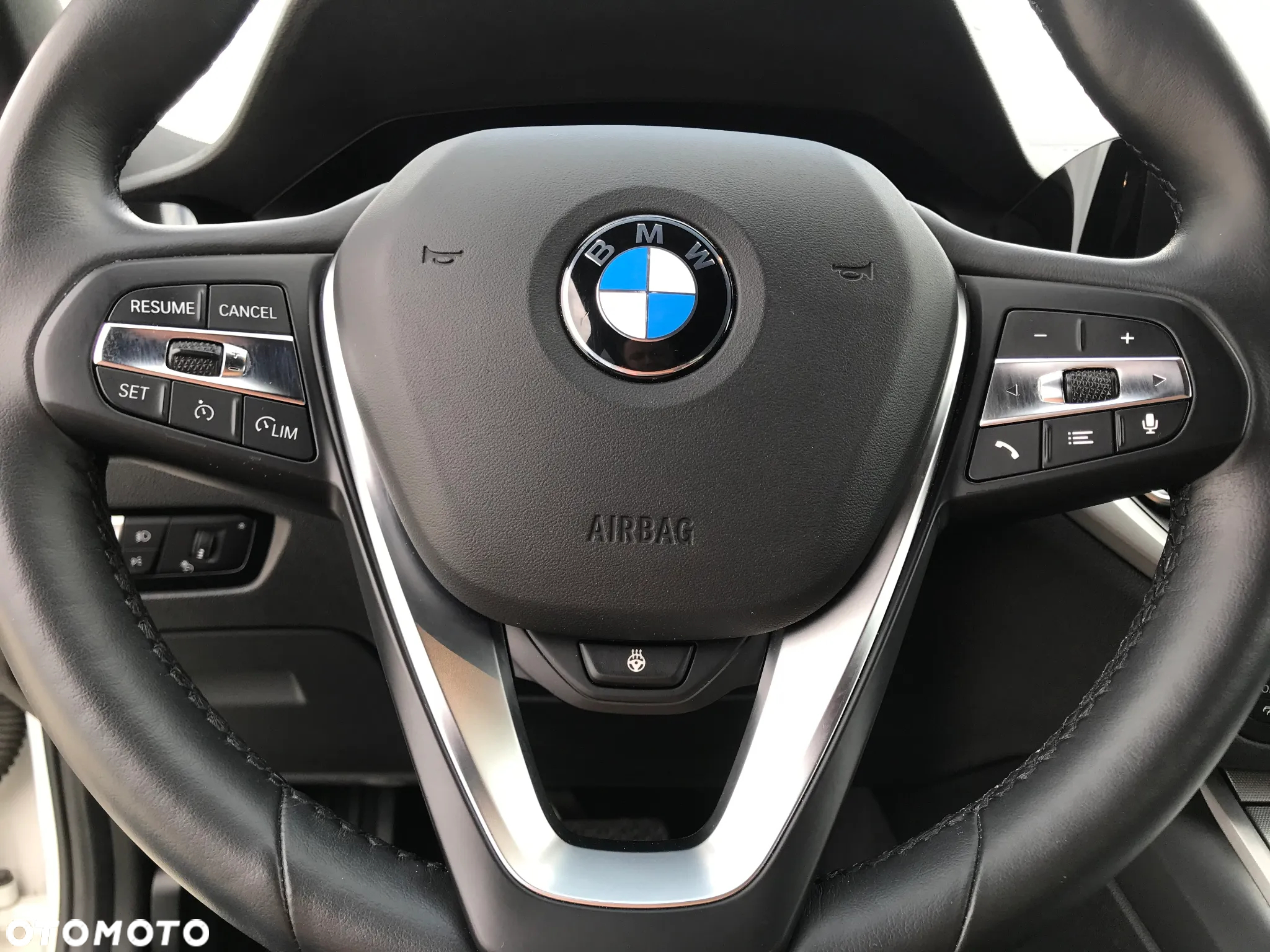 BMW Seria 3 320i xDrive Advantage sport - 25