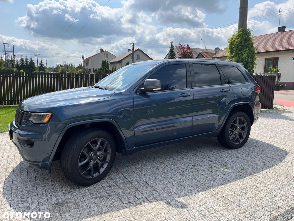 Jeep Grand Cherokee - 10