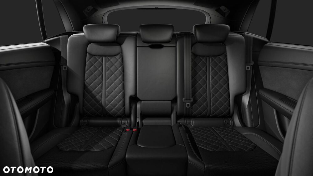 Audi Q8 - 9