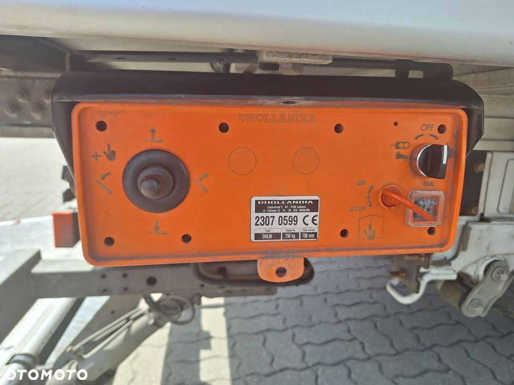 Fiat Ducato kontener z windą 750kg 8EP fv23% leasing krajowy niski przebieg - 25