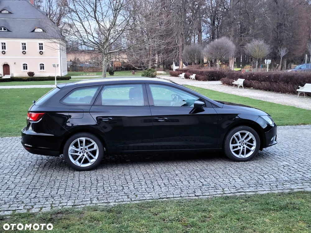 Seat Leon 2.0 TDI Start&Stop CONNECT - 2