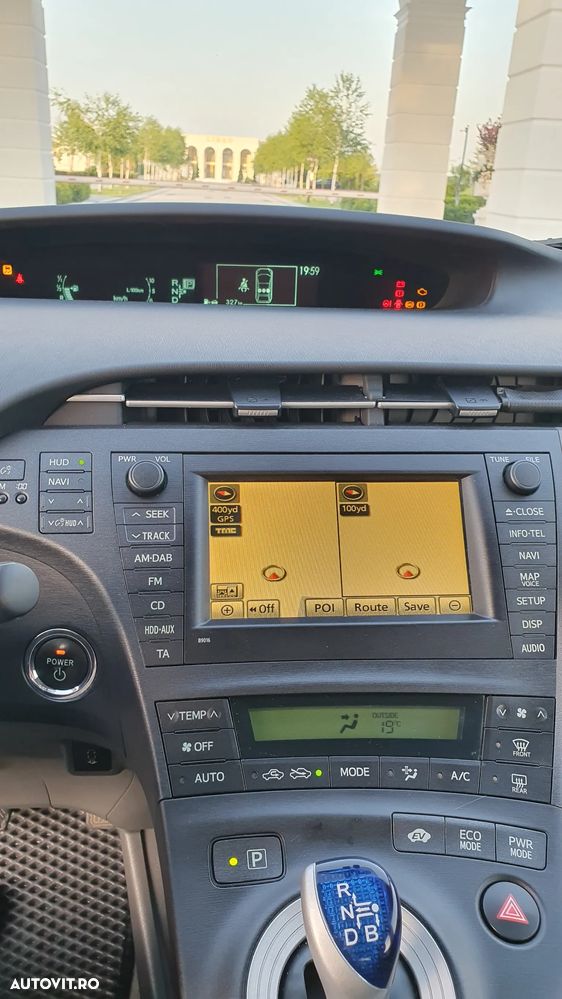 Toyota Prius - 6