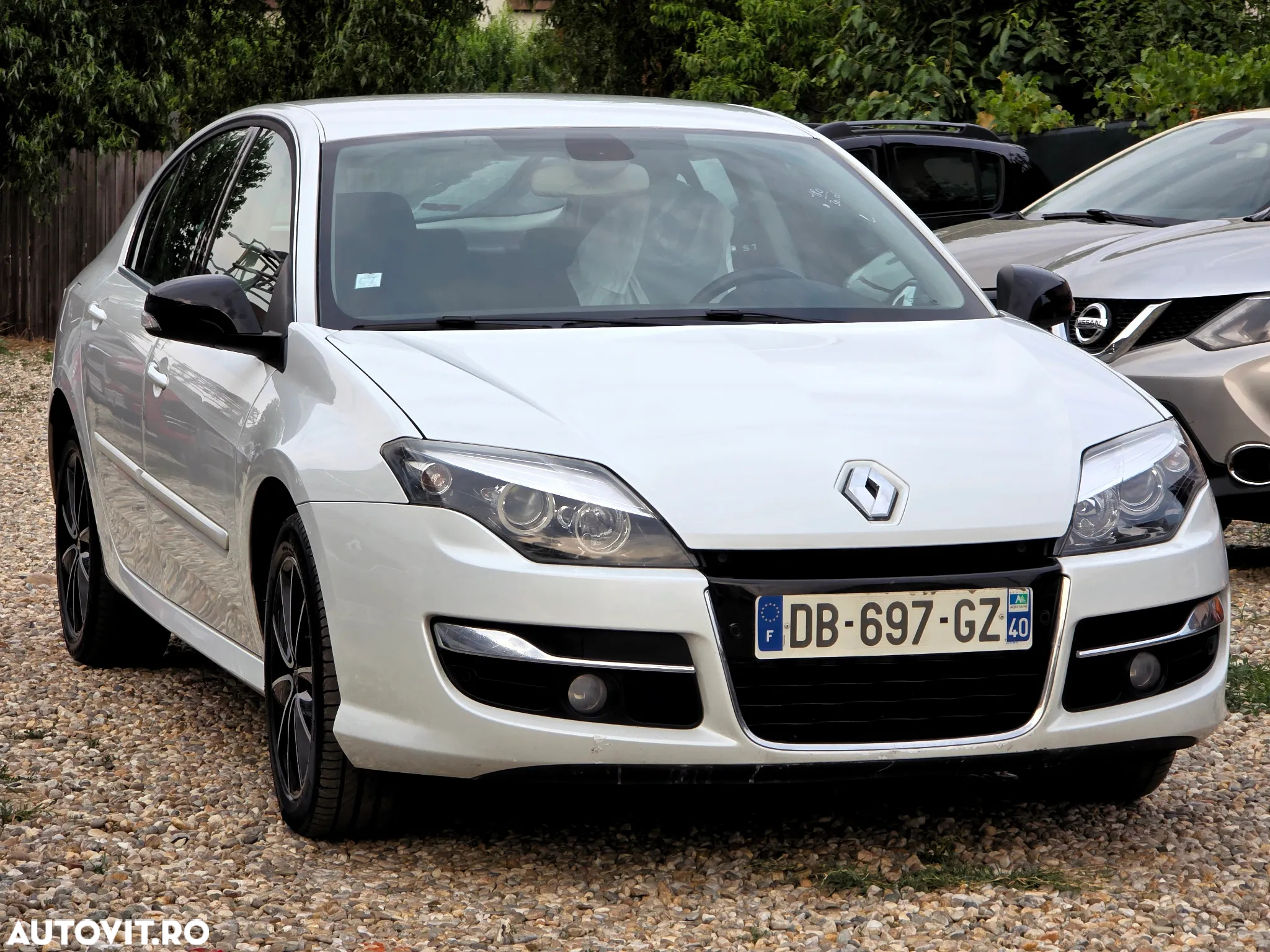 Renault Laguna dCi 110 FAP Bose Edition - 3