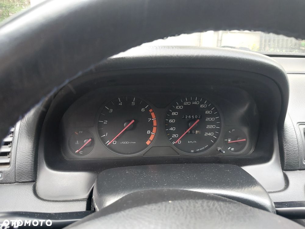 Honda Prelude 2.0i-16 - 8