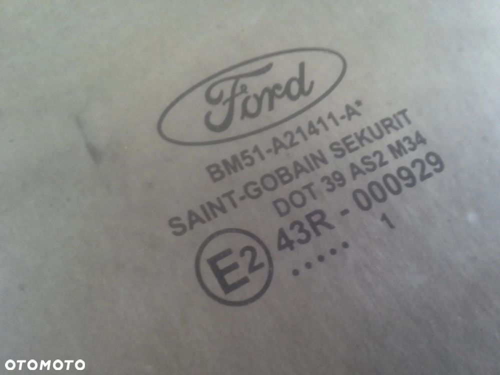 Ford Fokus MK3 5D HB szyba drzwi lewy przód 2011r. - 2
