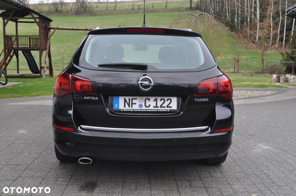 Opel Astra 1.4 Turbo Innovation - 17