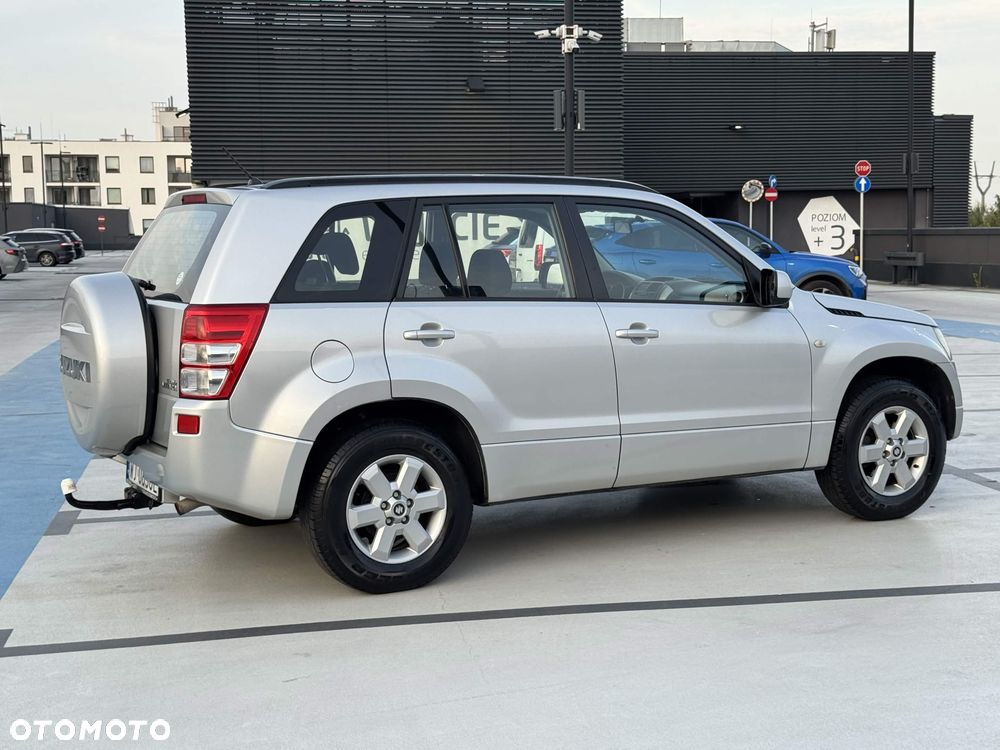 Suzuki Grand Vitara 2.0 Comfort - 12