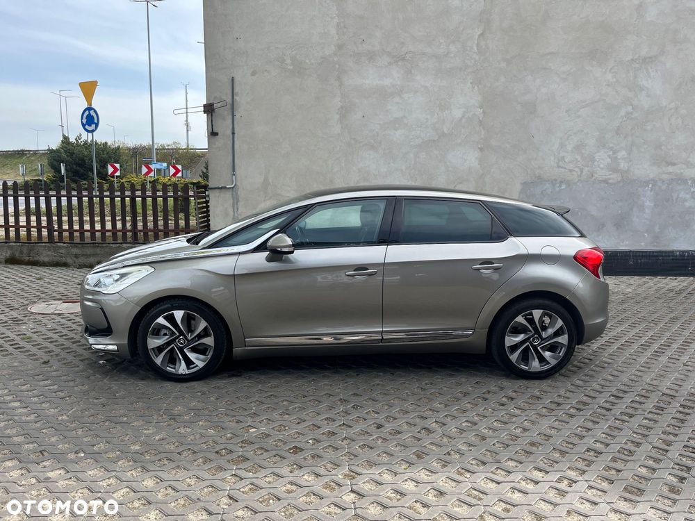 Citroën DS5 2.0 HDi SoChic - 2