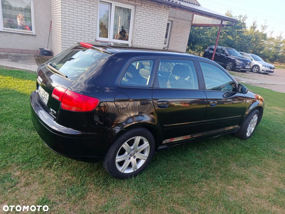 Audi A3 Sportback - 6