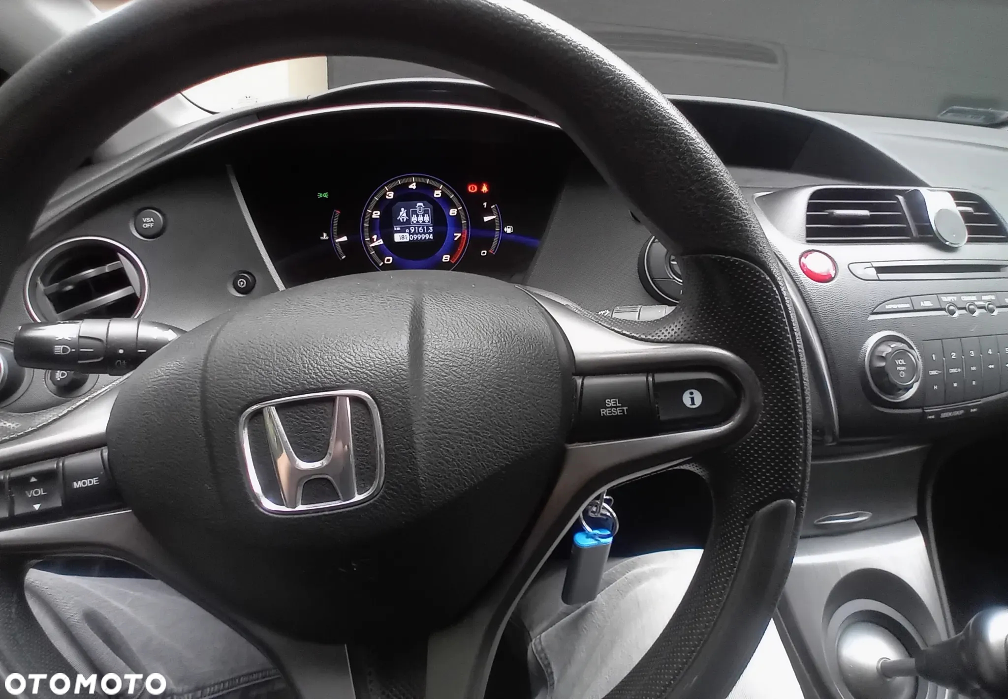 Honda Civic 1.8 Comfort - 8
