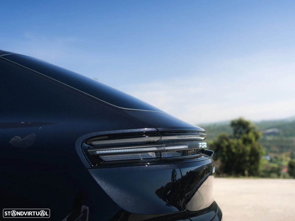 Porsche Macan Electric 4 - 34