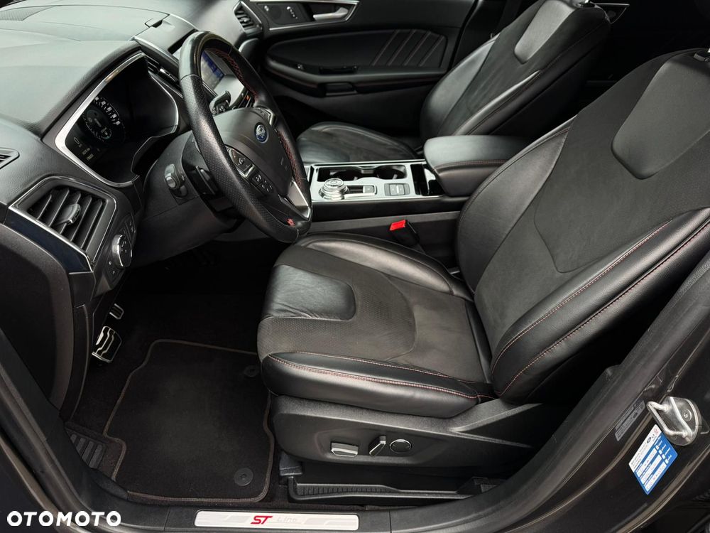 Ford Edge 2.0 EcoBlue Bi-Turbo 4x4 ST-LINE - 29