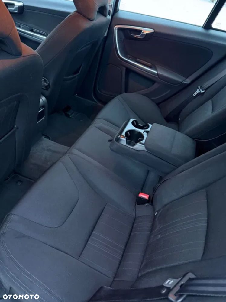 Volvo S60 D3 - 5