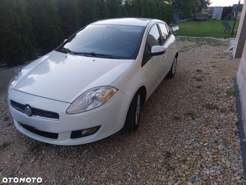Fiat Bravo 1.4 T-JET 16V Street - 2