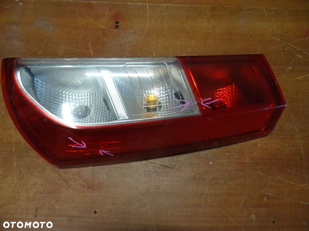 DACIA DOKKER LAMPA PRAWA TYLNA TYL TANIO WKLAD ZAROWEK CZESCI ROZNA PYTAC - 4