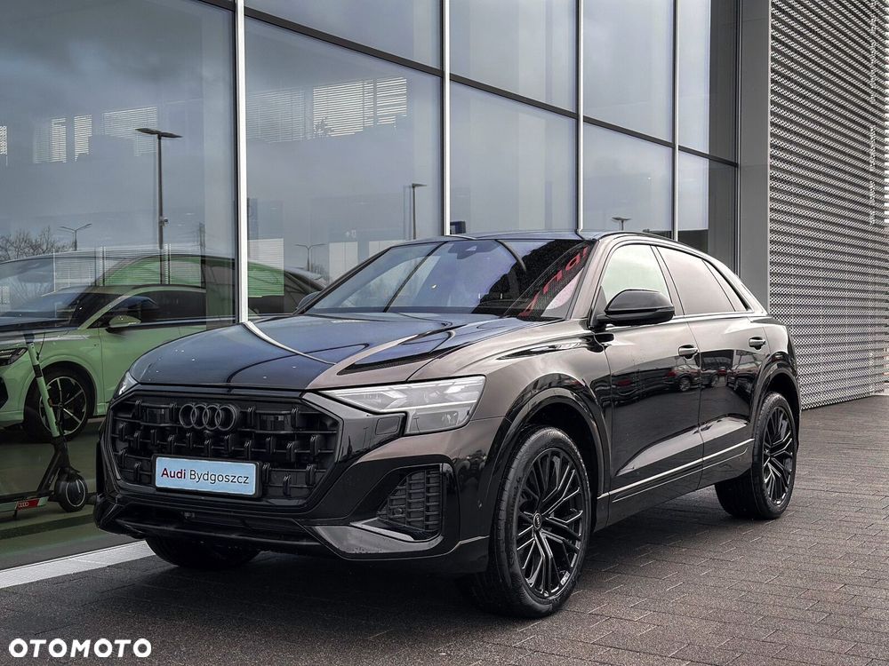 Audi Q8 - 2