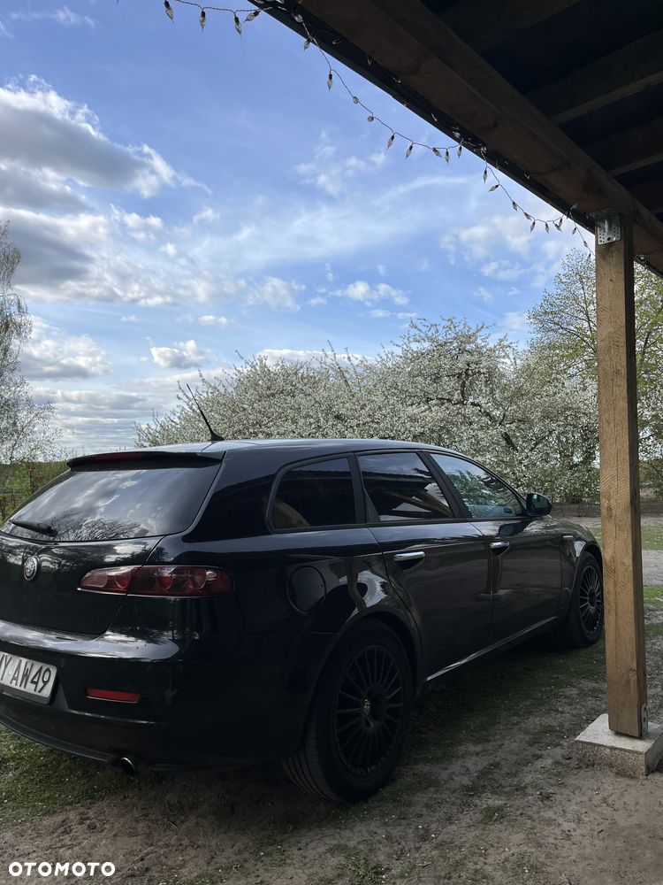 Alfa Romeo 159 2.4JTDM Distinctive - 17