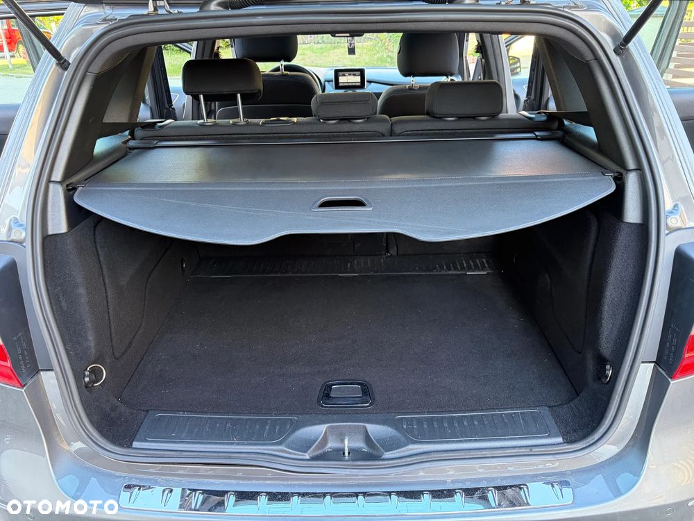 Mercedes-Benz Klasa B 180 CDI 7G-DCT - 36