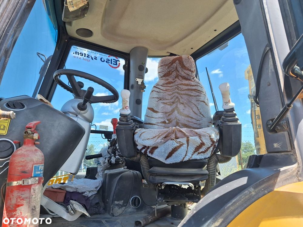 JCB 4Cx 4X4 - 10