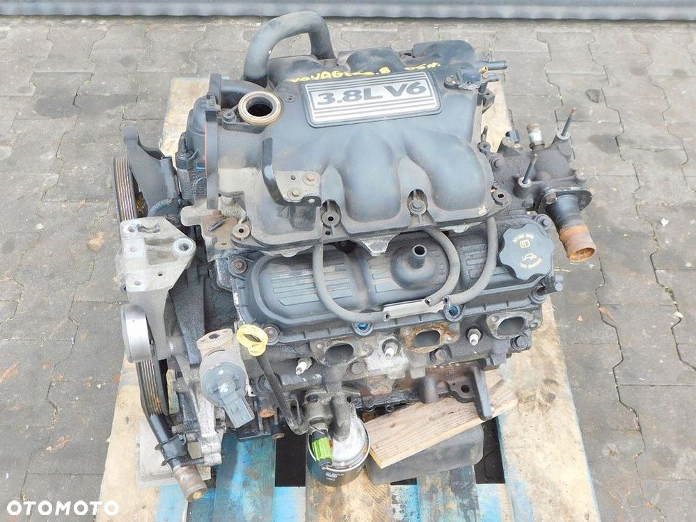 CHRYSLER VOYAGER/CARAVAN IV 01-08 SILNIK KOMPLETNY 3.8 V6 EGH - 2