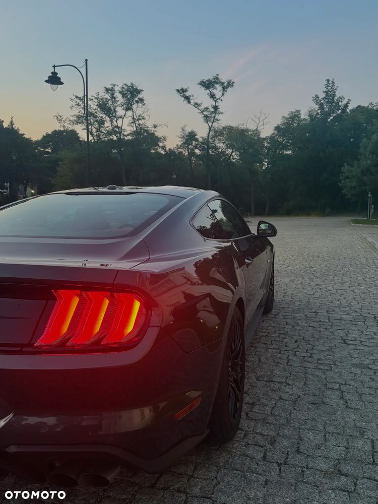 Ford Mustang - 11