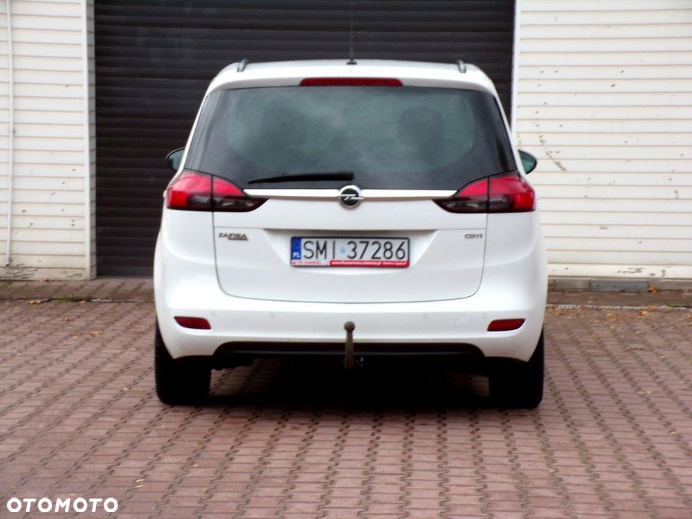 Opel Zafira - 11