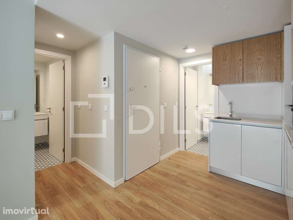 Apartamento T1 localizado junto à Av. da Liberdade - Grande imagem: 4/19