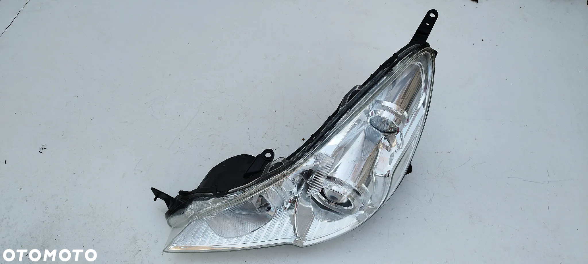 Subaru Legacy Outback 2009-2015 Xenon Lewa Prawa Oryginał - 3