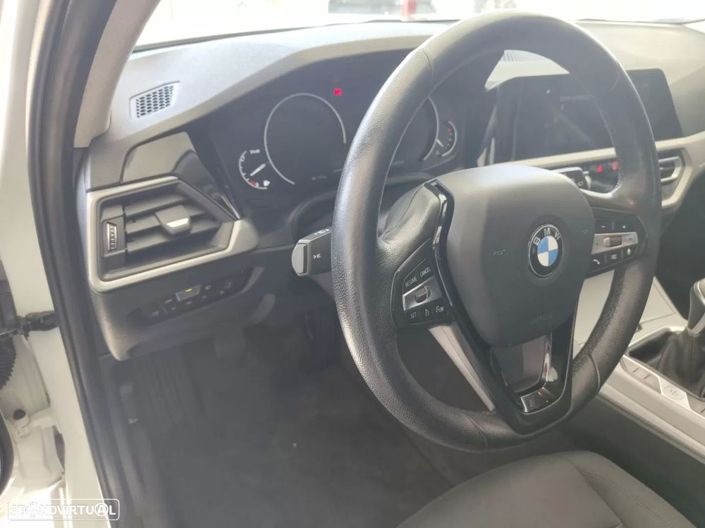 BMW 318 d Advantage - 7