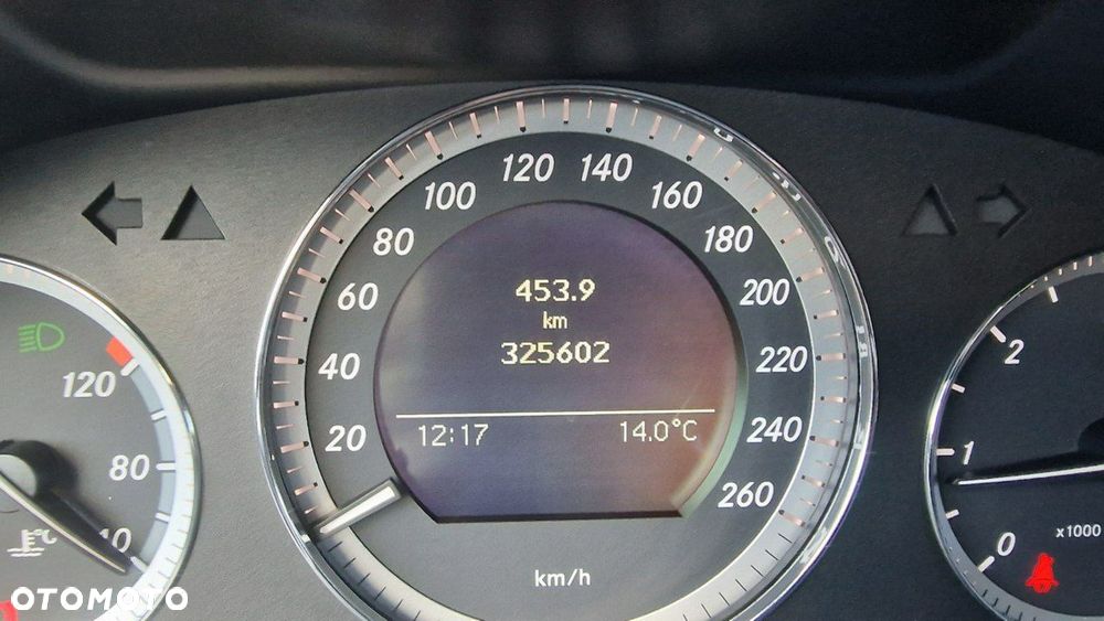 Mercedes-Benz Klasa C - 14