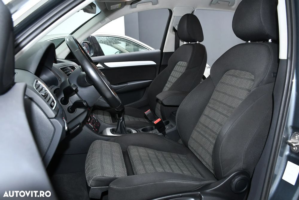 Audi Q3 2.0 TDI Design - 11