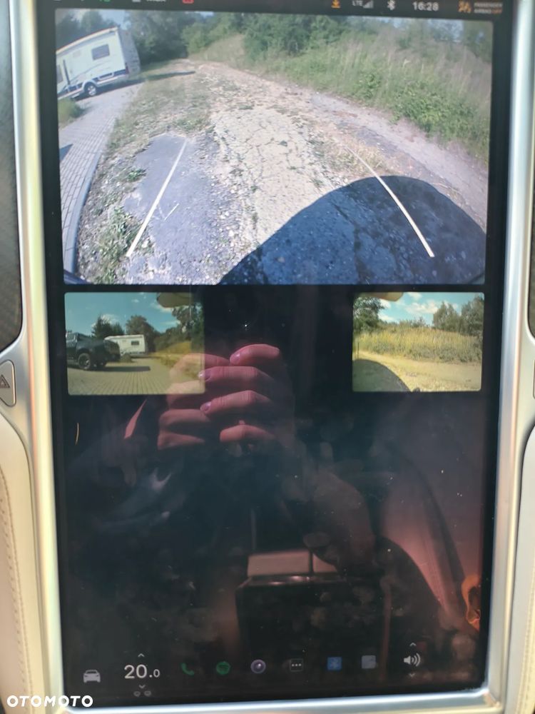 Tesla Model X Long Range Plus - 33