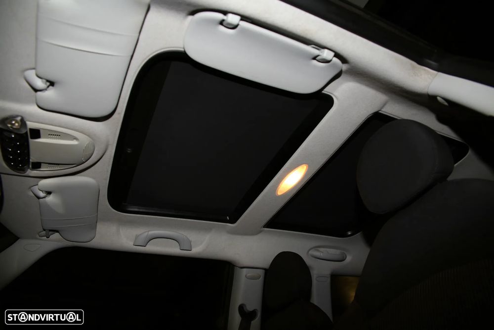 MINI Clubman Cooper - 16