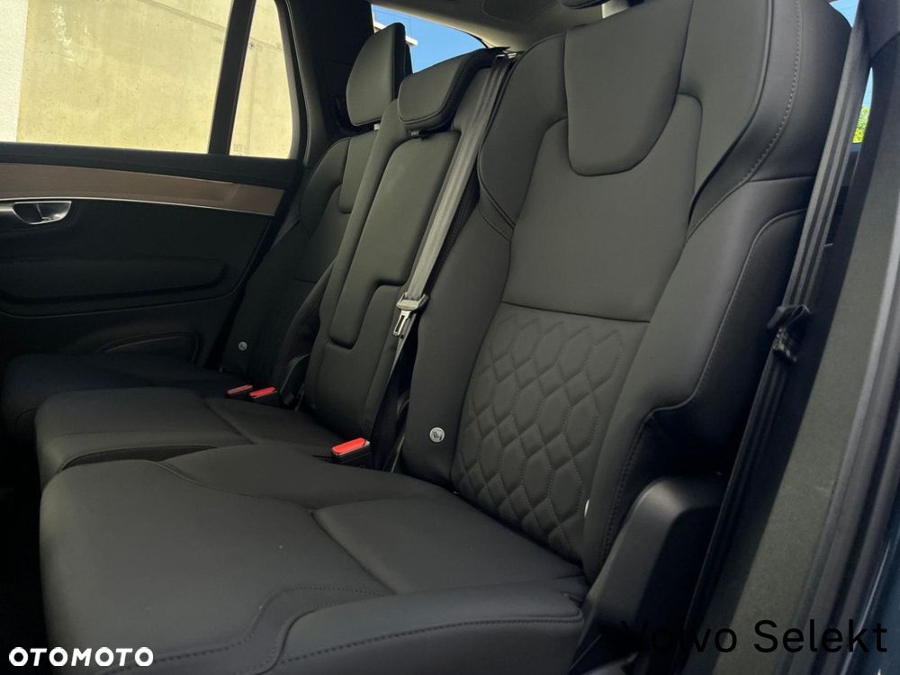 Volvo XC 90 - 17