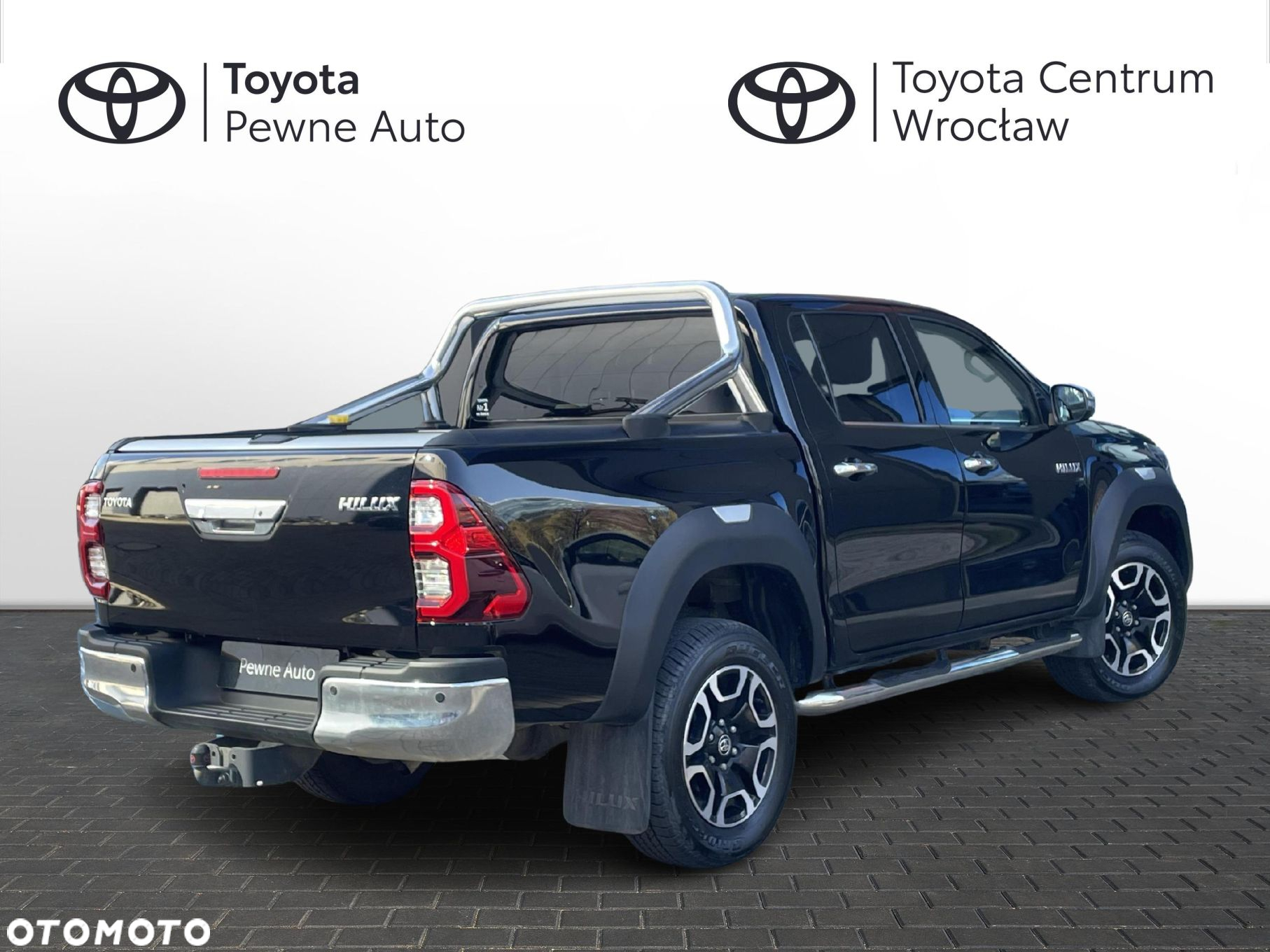 Toyota Hilux 2.8 D-4D Double Cab SR5 4x4 - 5