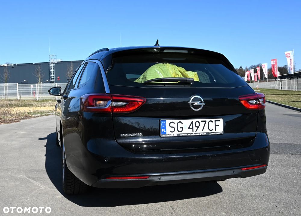 Opel Insignia - 11