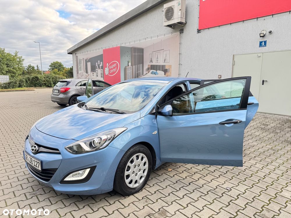 Hyundai i30 - 24