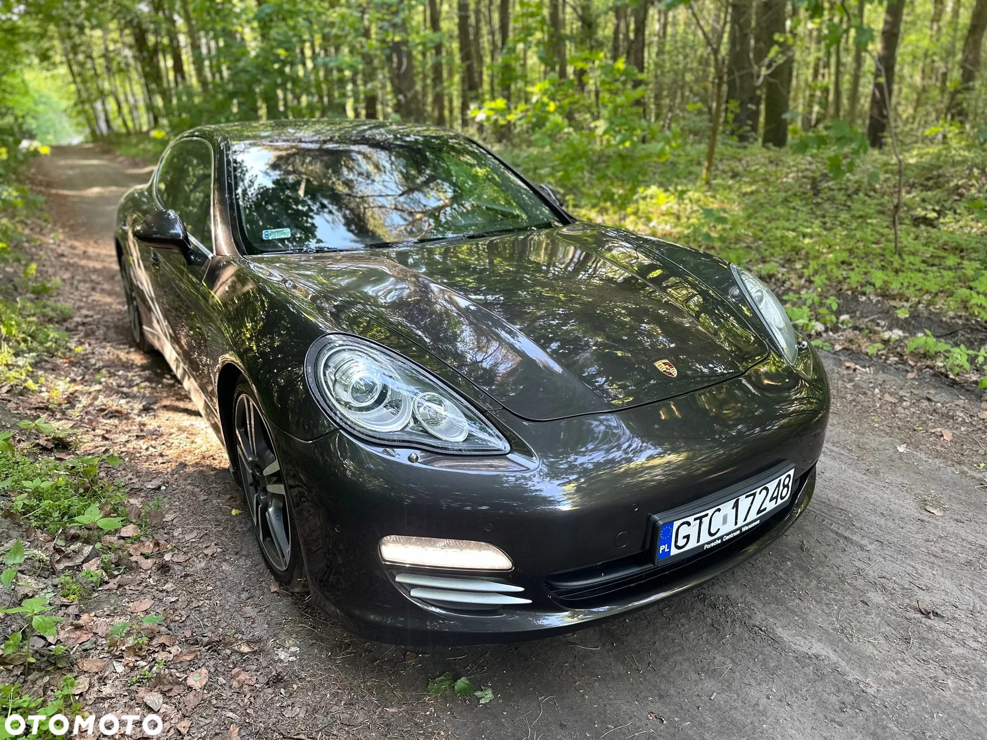 Porsche Panamera 4S - 11